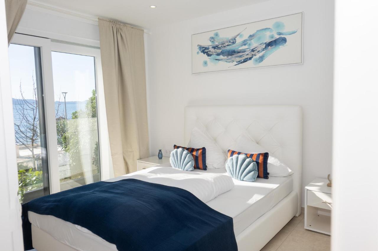 Paradise On The Beach Apartments Bibinje Exterior foto